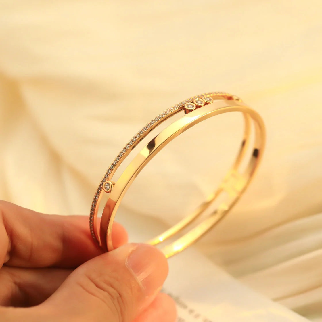[⭐Seralia]Move Romane Diamond Bangle Bracelet