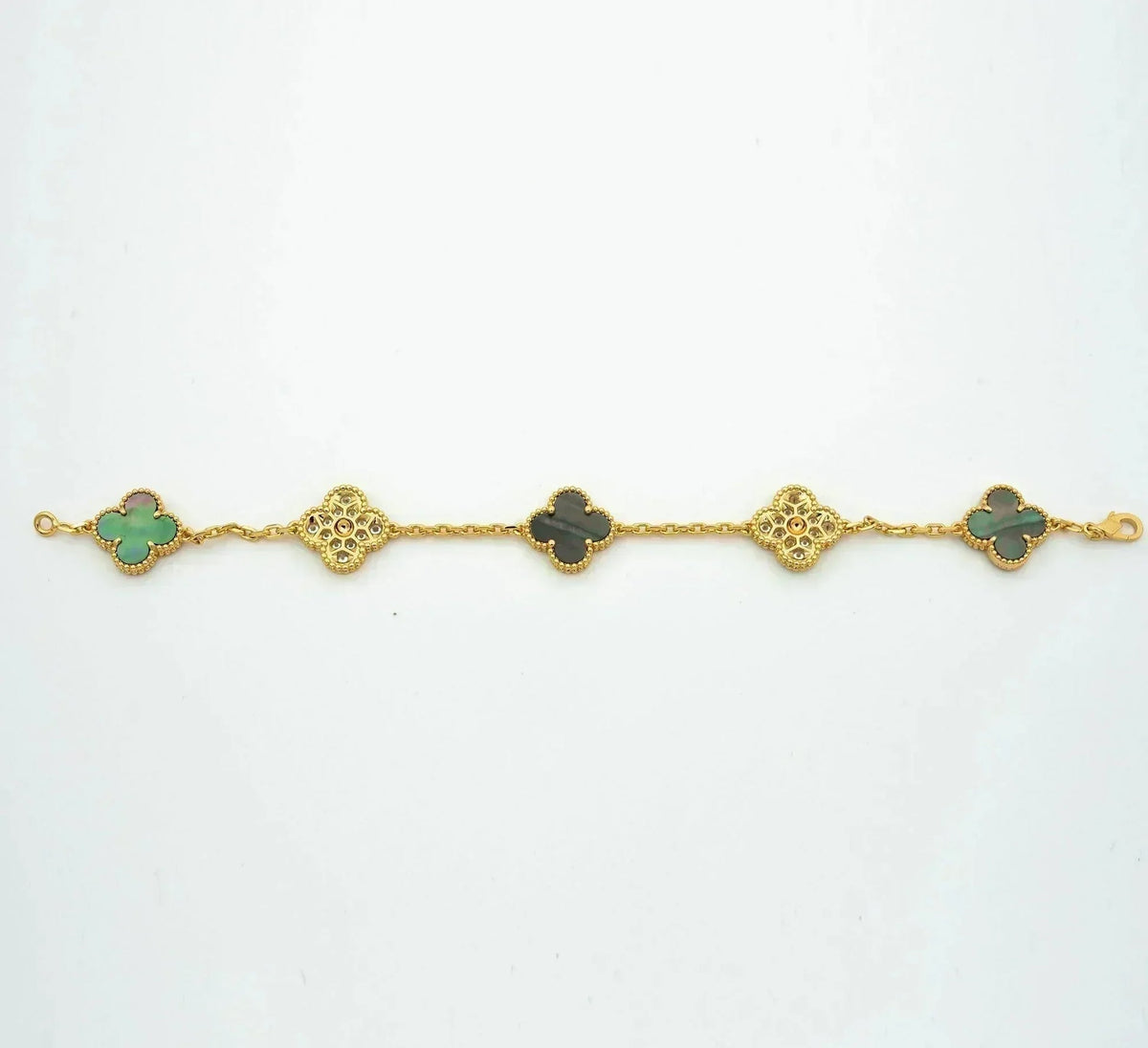 [⭐Seralia] CLOVER 5 MOTIF GRAY MOP BRACELET COLLECTION