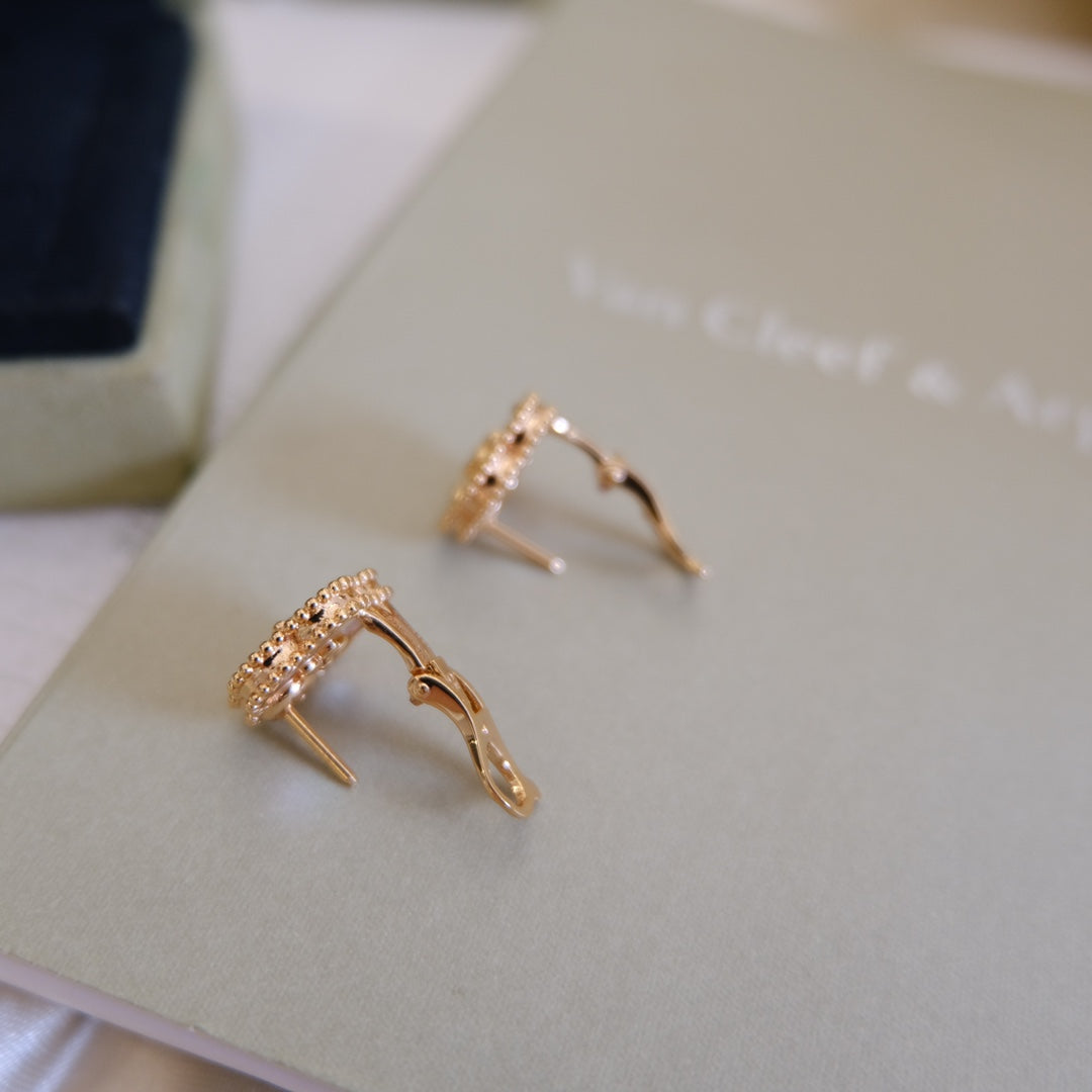 [⭐Seralia]2026 NEW STYLE LUCKY SPRING EARRINGS