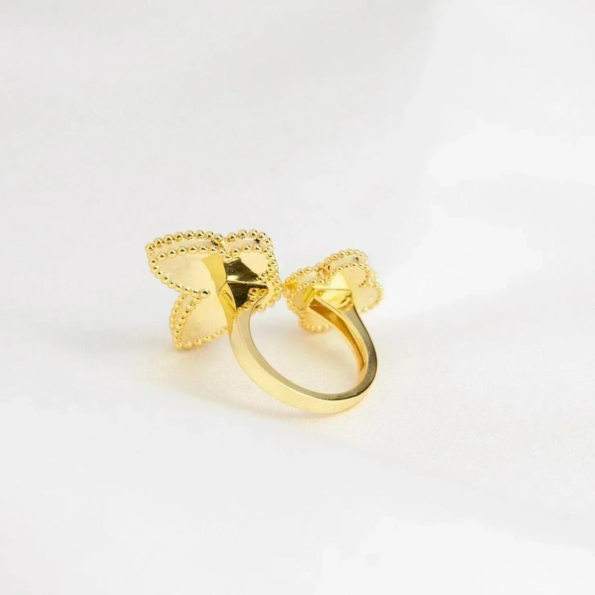[⭐Seralia]LUCKY BETWEEN THE FINGER RING