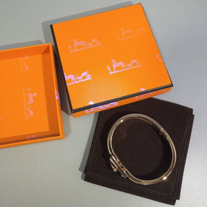 [⭐Seralia]H YELLOW BRACELET