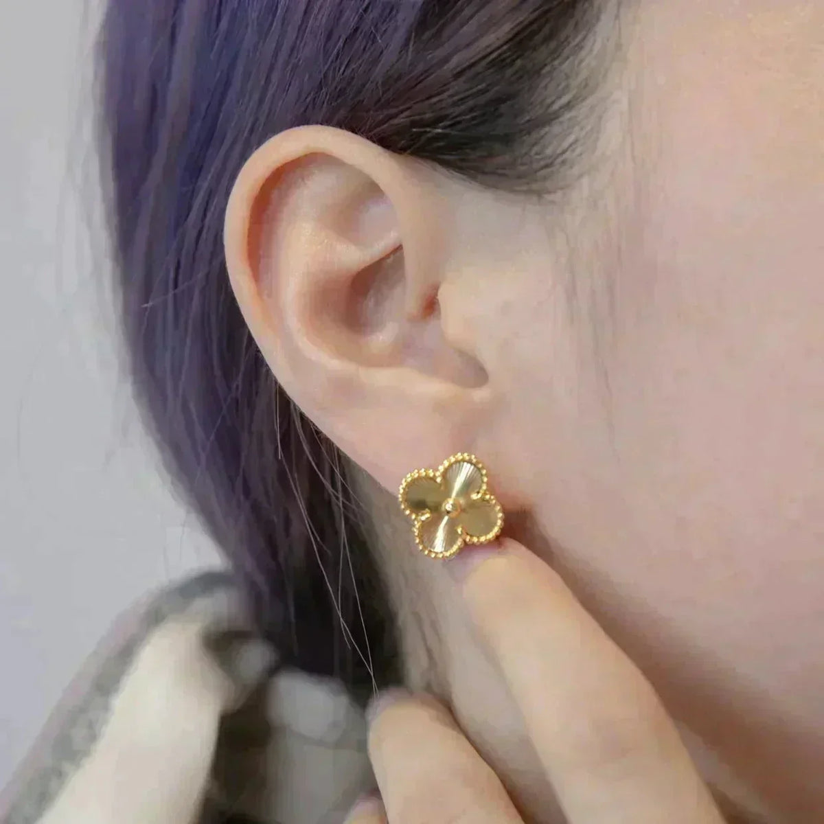 [⭐Seralia]CLOVER MEDIUM 1 MOTIFS LASER EARRINGS