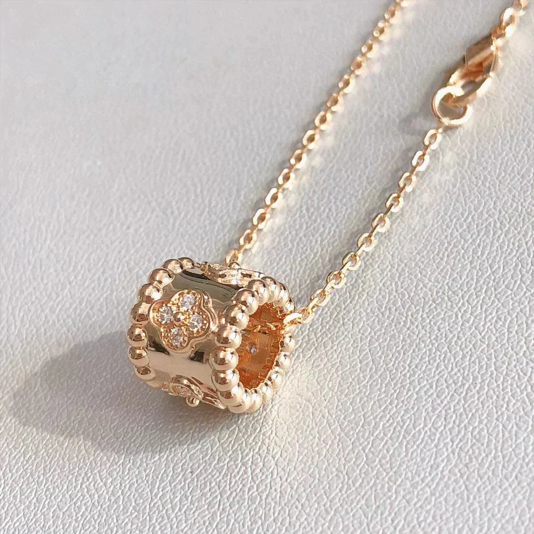 [⭐Seralia]PERLEE PEDANT NECKLACE GOLD / ROSE GOLD