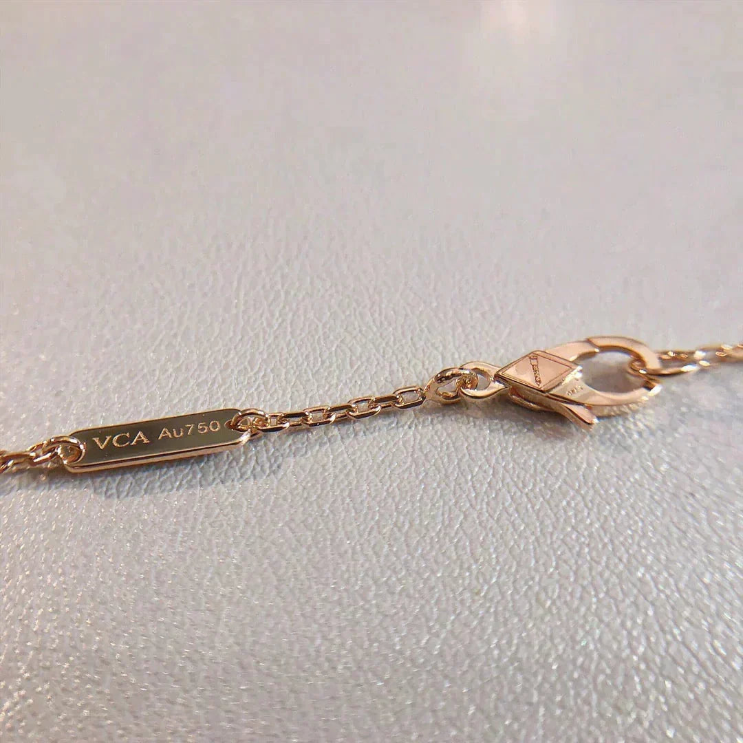 [⭐Seralia]PERLEE PEDANT NECKLACE GOLD / ROSE GOLD