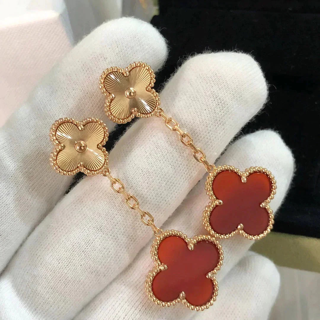 [⭐Seralia]CLOVER 2 MOTIF  LASER CARNELIAN EARRINGS
