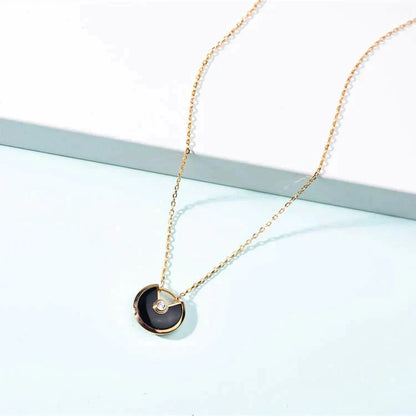 [⭐Seralia]AMULETTE GOLD CARNELIAN ONYX NECKLACE