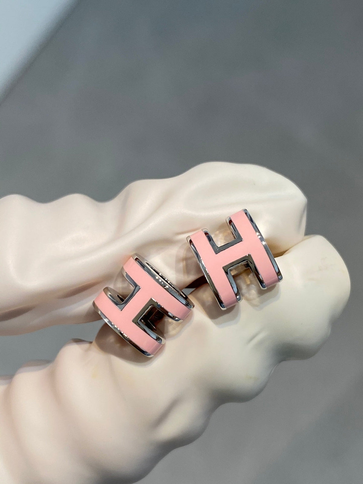 [⭐Seralia]MINI POP H SILVER EARRINGS PINK
