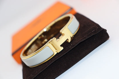 [⭐Seralia]H LIGHT BLUE BRACELET