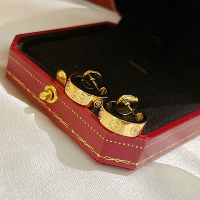 [⭐Seralia]LOVE EARRINGS 5.7MM 2 DIAMONDS