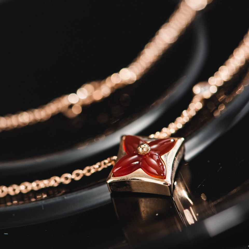[⭐Seralia]STAR NECKLACE PINK GOLD 1 DIAMOND