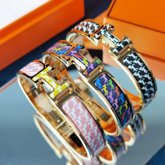 [⭐Seralia]H HORSE BRACELET 12MM