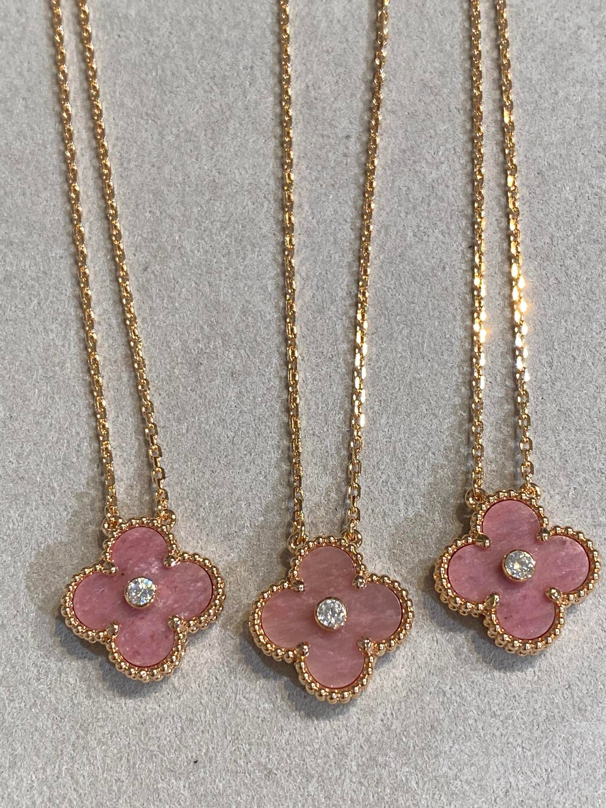 [⭐Seralia]CLOVER 15MM DIAMOND RHODONITE NECKLACE