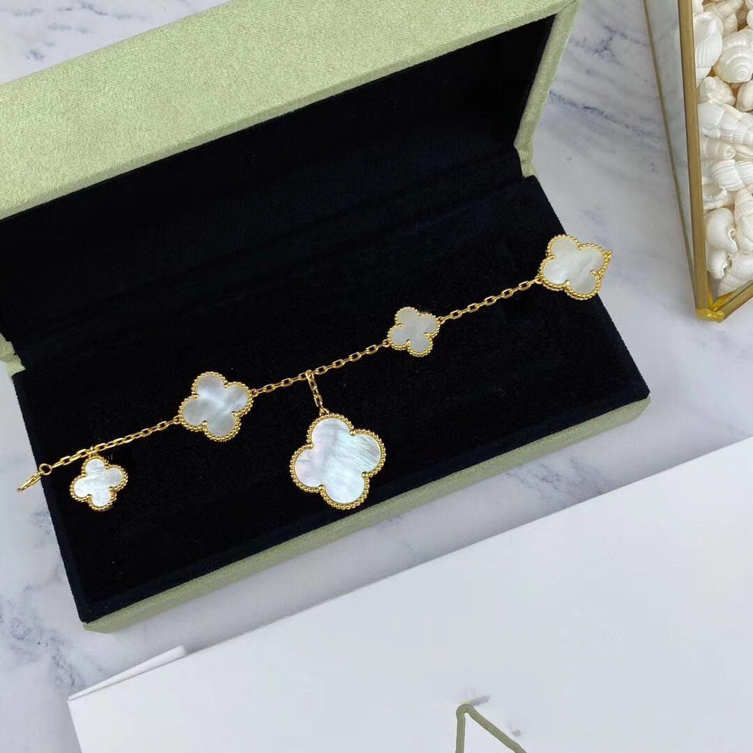 [⭐Seralia]MAGIC CLOVER MOP GOLD BRACELET 5 MOTIFS