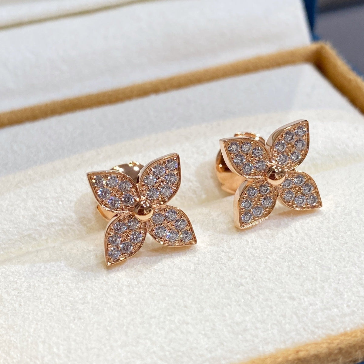 [⭐Seralia]STAR DIAMOND EARRINGS