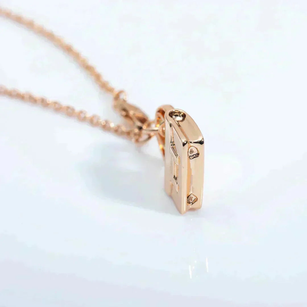 [⭐Seralia]AMULETTE PEDANT ROSE GOLD NECKLACE