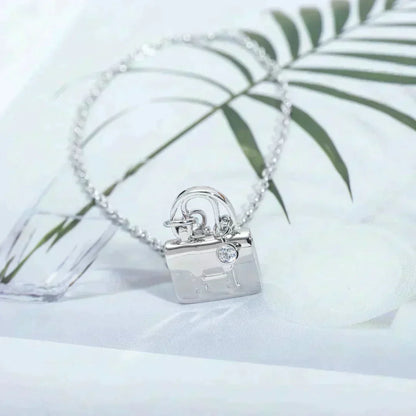 [⭐Seralia]AMULETTE PEDANT SILVER NECKLACE