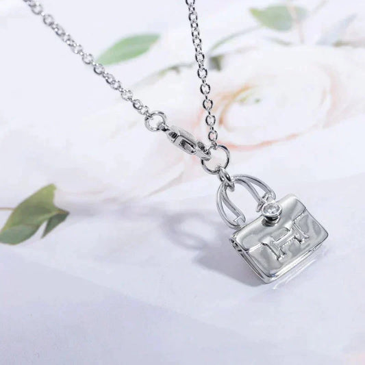 [⭐Seralia]AMULETTE PEDANT SILVER NECKLACE