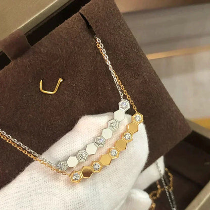 [⭐Seralia]BEE LOVE NECKLACE DIAMOND