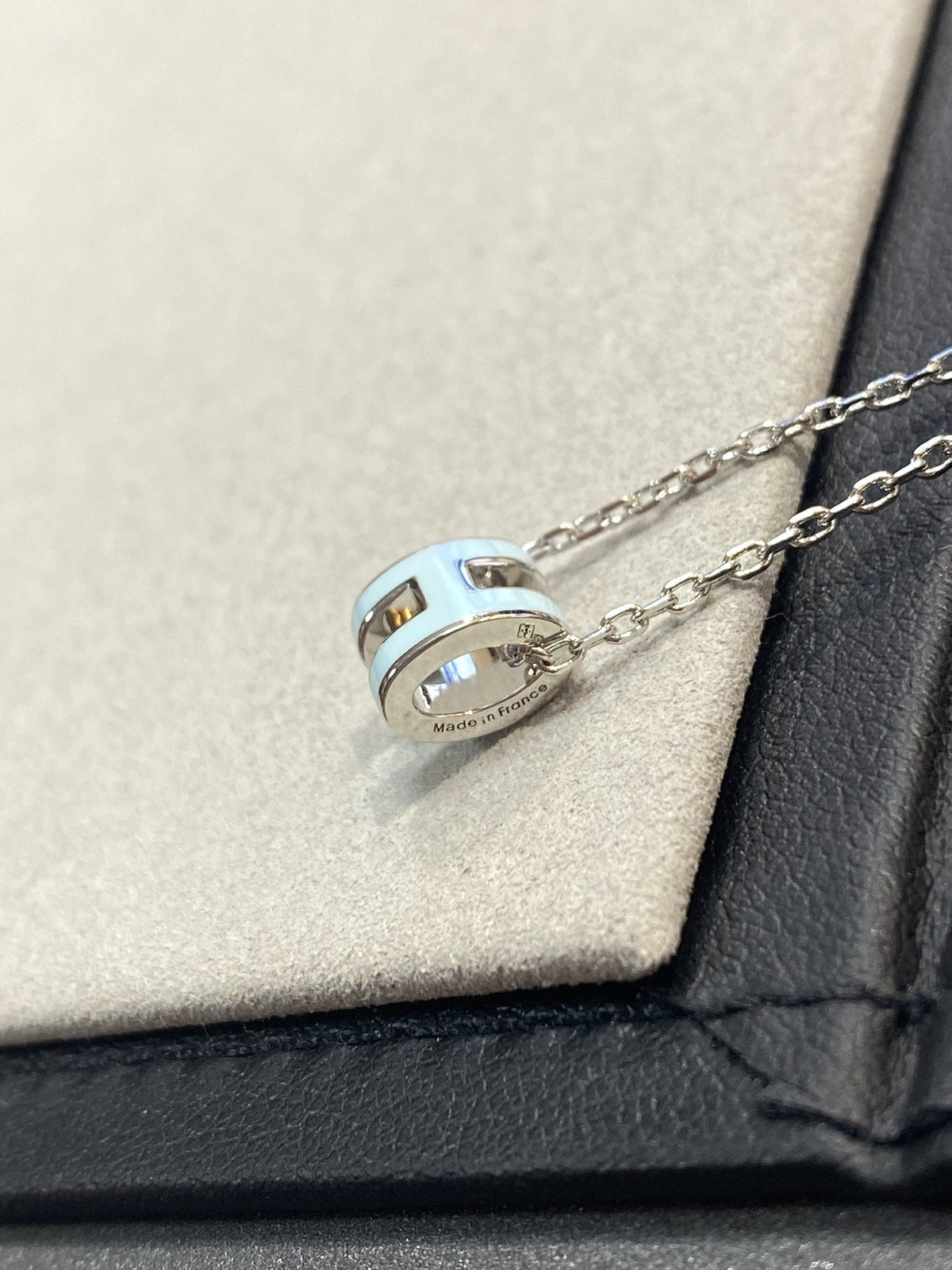 [⭐Seralia]POP H LIGHT BLUE NECKLACE
