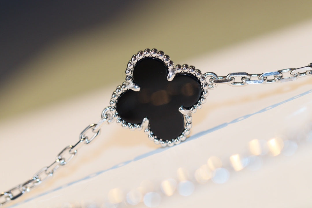 [⭐Seralia]CLOVER 20 MOTIFS ONYX DIAMOND SILVER
