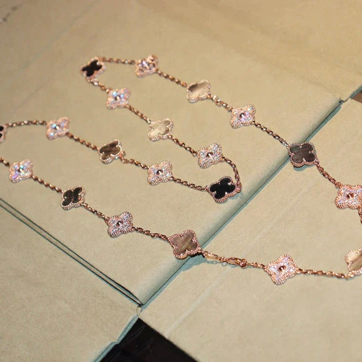 [⭐Seralia]CLOVER 20 MOTIFS DARK MOP DIAMOND  NECKLACE