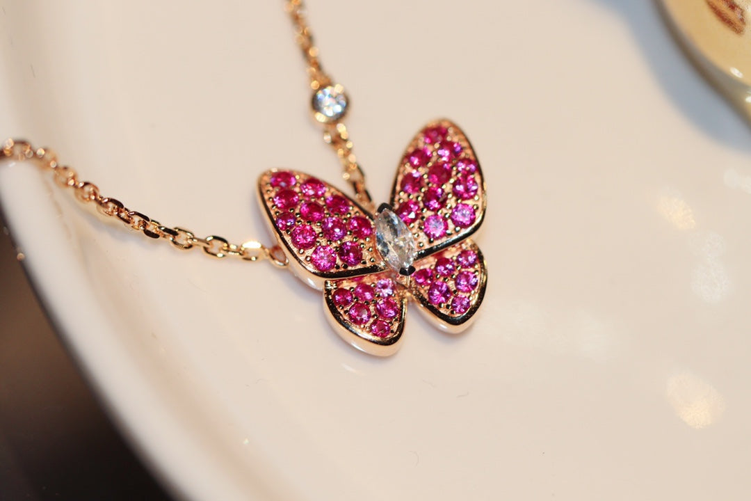 [⭐Seralia]BUTTERFLY RED DIAMOND ROSE GOLD NECKLACE