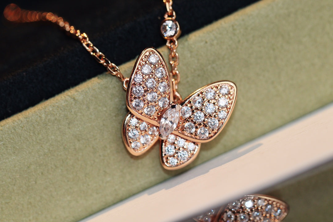 [⭐Seralia]BUTTERFLY DIAMOND NECKLACE