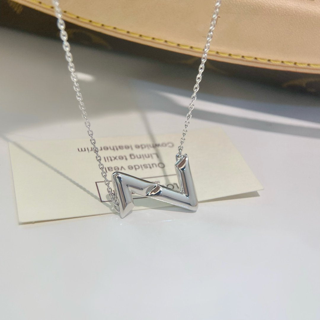 [⭐Seralia]VOLTE UPSIDE DOWN NECKLACE
