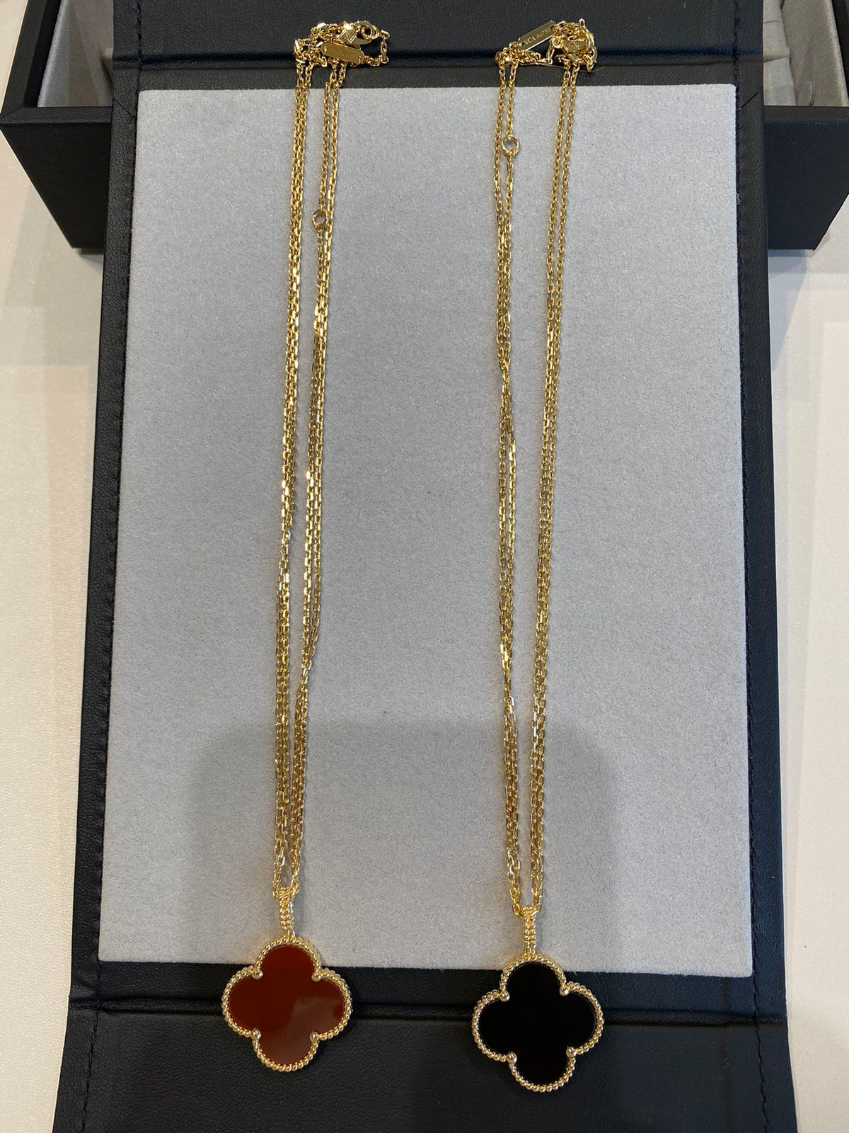 [⭐Seralia]CLOVER 25MM NECKLACE GOLD CARNELIAN