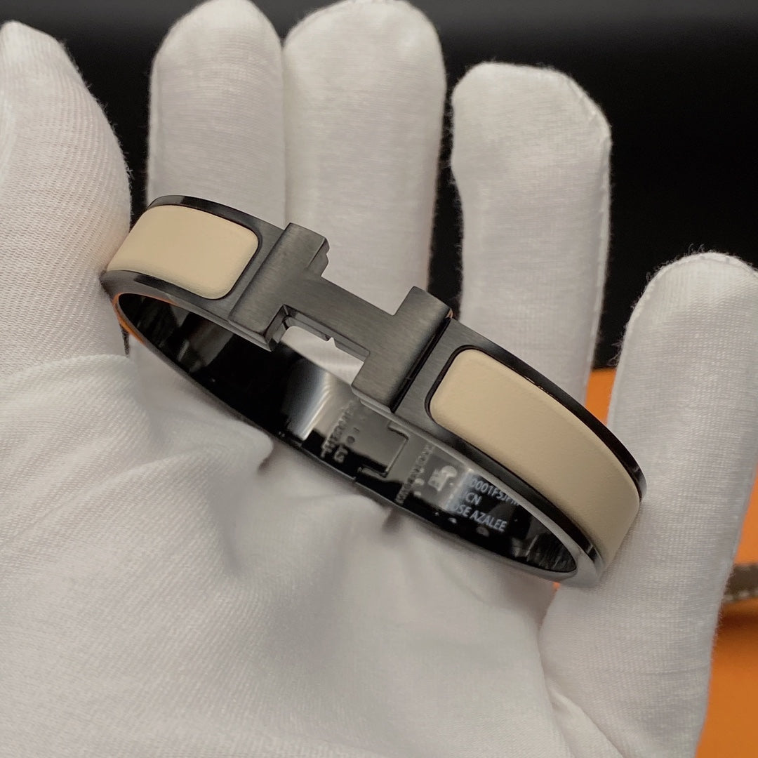 [⭐Seralia]H BRACELET 12MM BLACK BEIGE CERAMIC