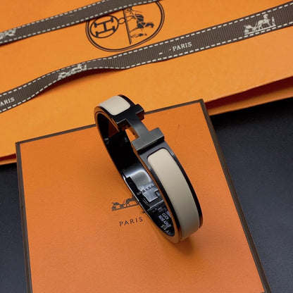 [⭐Seralia]H BRACELET 12MM BLACK BEIGE CERAMIC
