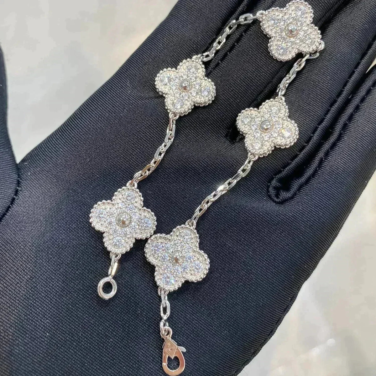 [⭐Seralia] CLOVER 5 MOTIF FULL DIAMOND BRACELET COLLECTION