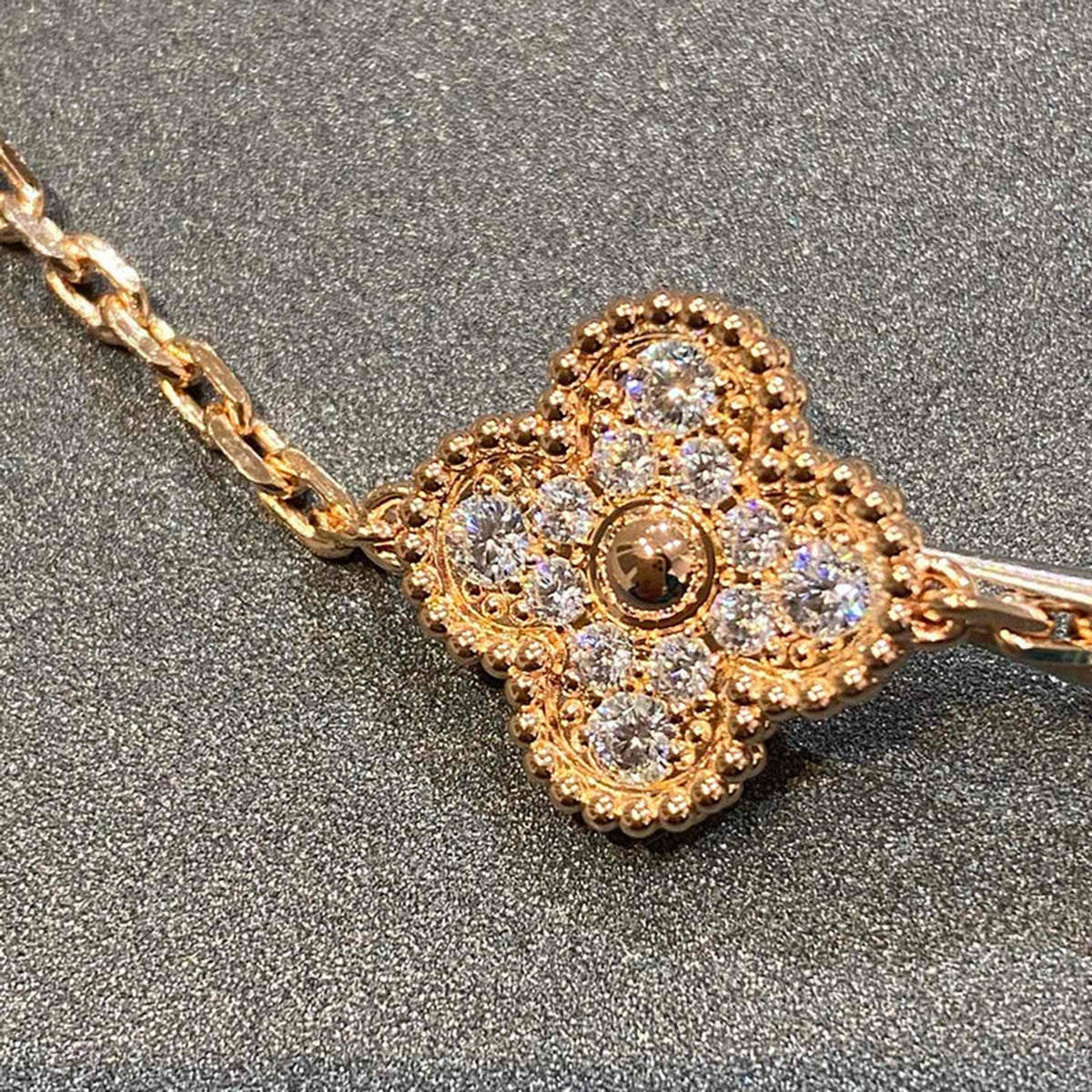 [⭐Seralia] CLOVER 5 MOTIF FULL DIAMOND BRACELET COLLECTION