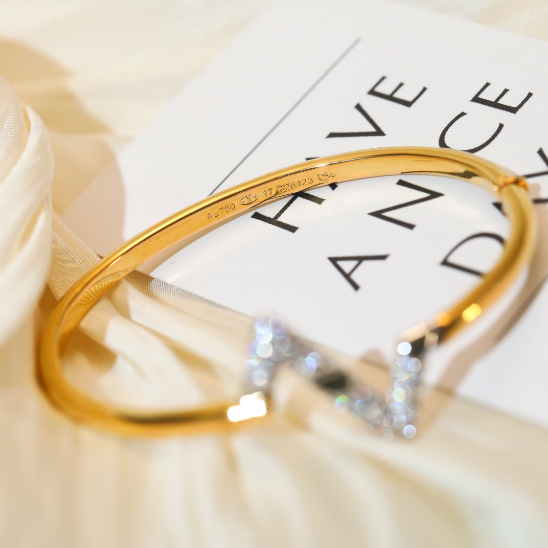 [⭐Seralia]VOLTE UPSITE DOWN GOLD DIAMOND BRACELET