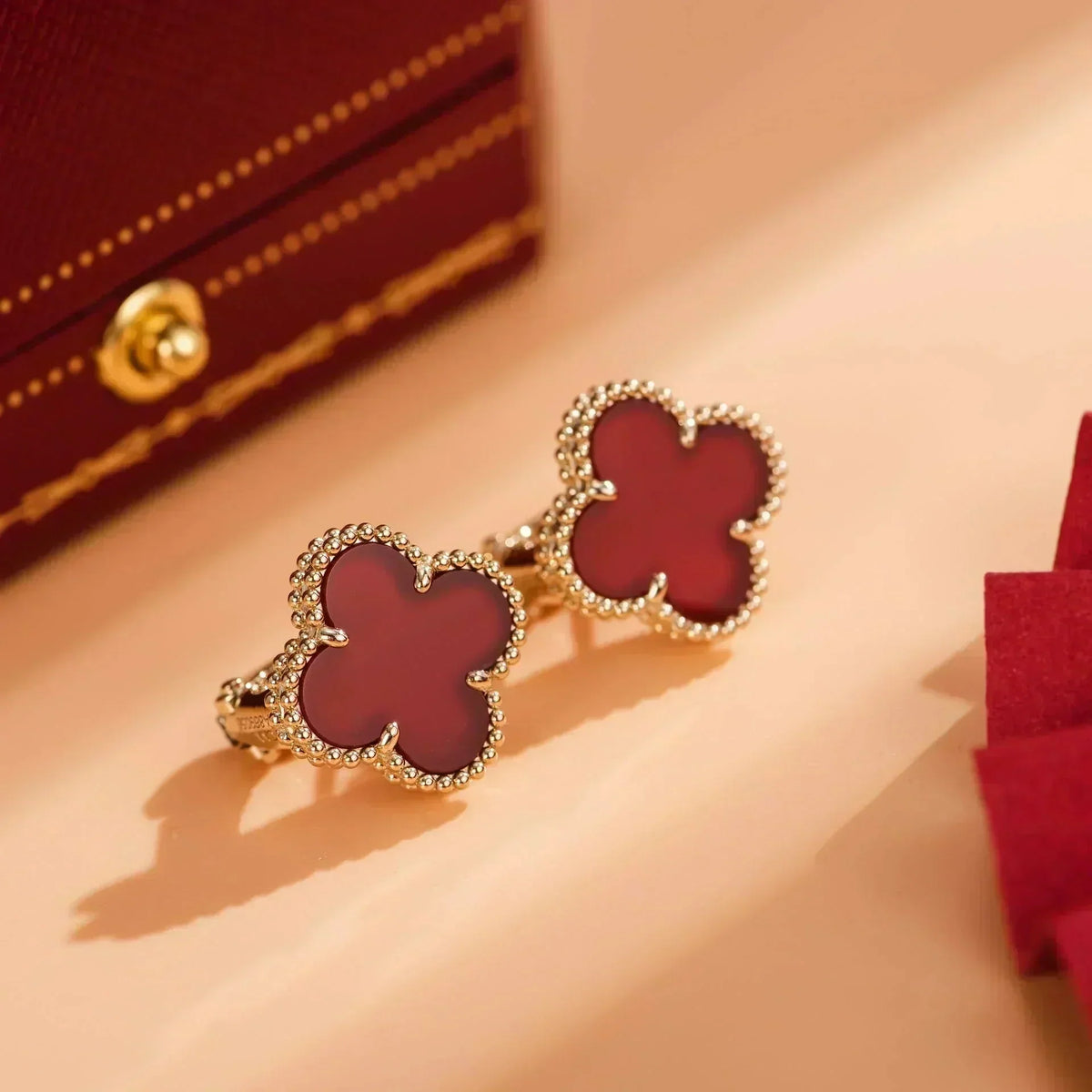 [⭐Seralia]CLOVER MEDIUM 1 MOTIFS CARNELIAN  EARRINGS