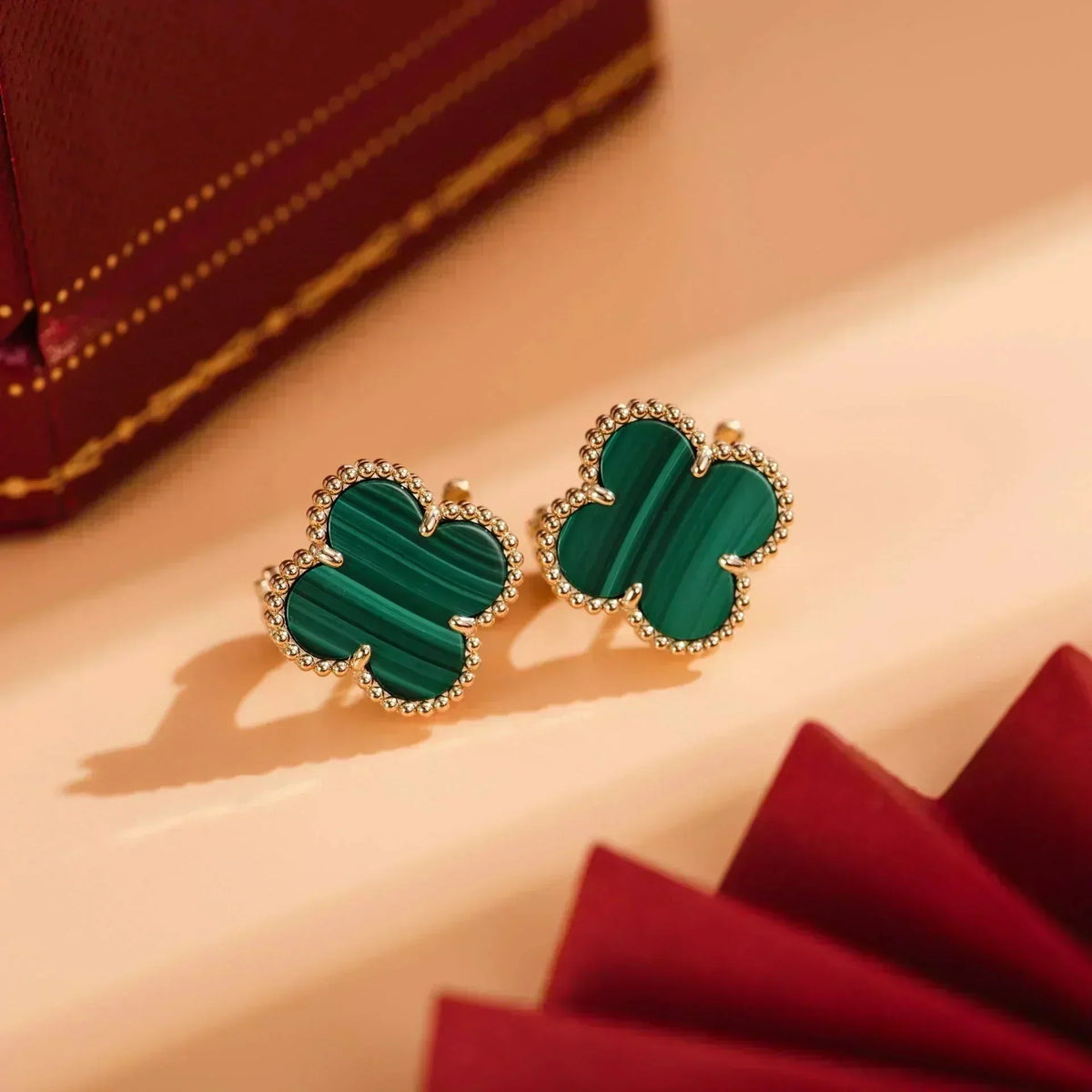 [⭐Seralia]CLOVER MEDIUM 1 MOTIFS MALACHITE  EARRINGS