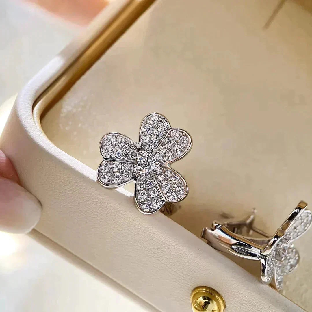 [⭐Seralia]CLOVER COMOS DIAMOND EARRINGS SILVER