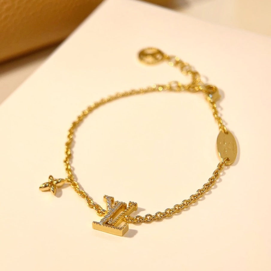 [⭐Seralia]LOGO STAR MOTIF GOLD BRACELET