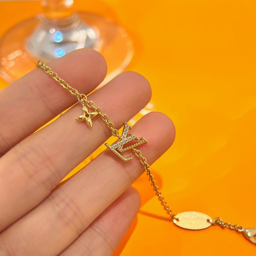 [⭐Seralia]LOGO STAR MOTIF GOLD BRACELET