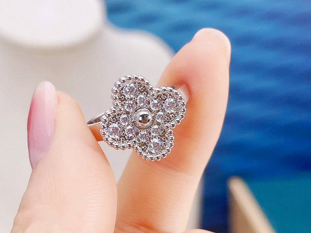 [⭐Seralia]CLOVER DIAMOND RING
