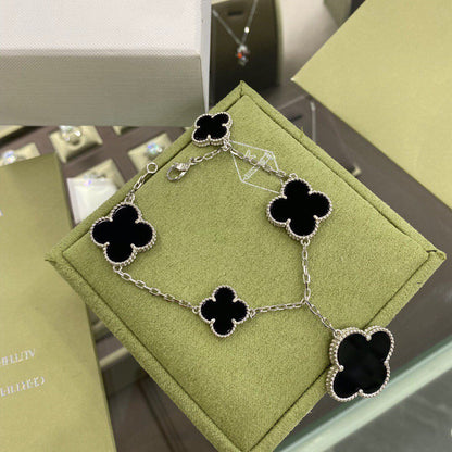 [⭐Seralia]CLOVER 5 MOTIFS SIVLER ONYX BRACELET