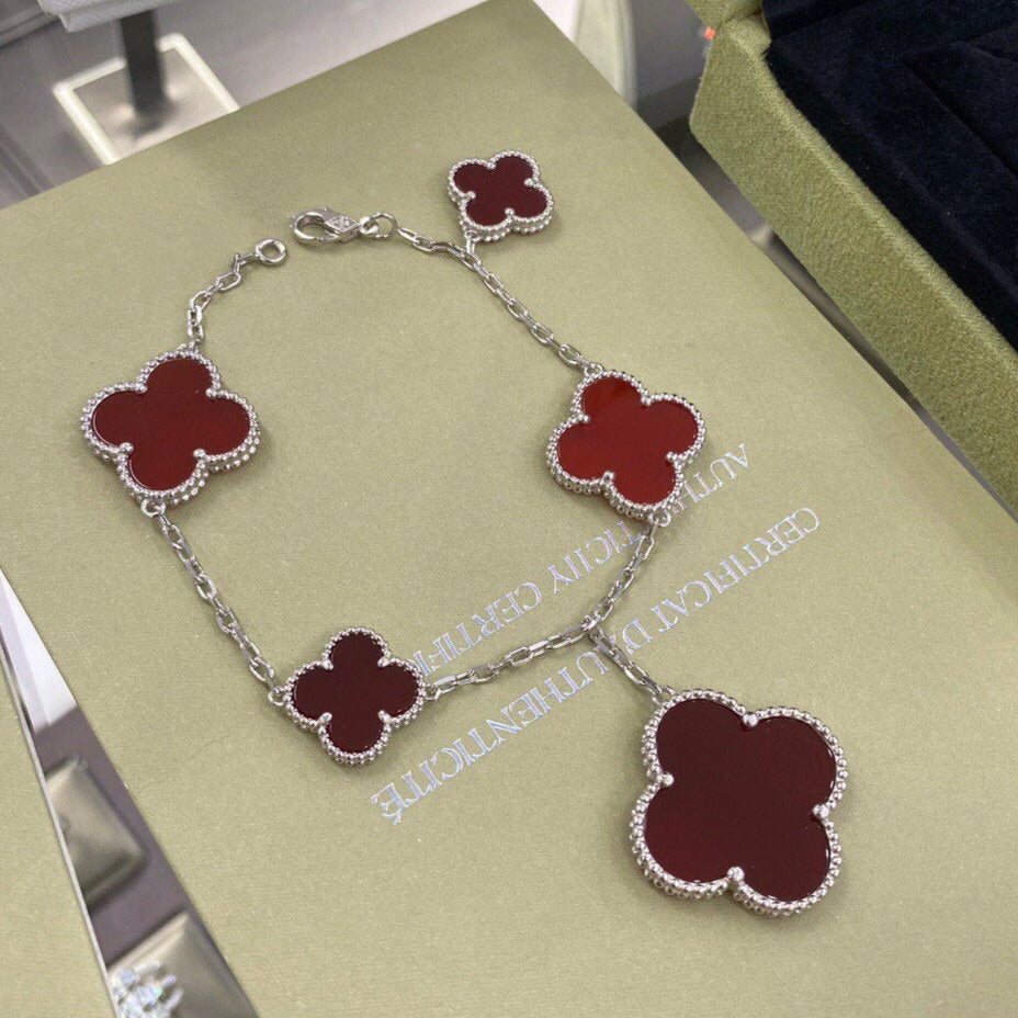 [⭐Seralia]CLOVER 5 MOTIFS SIVLER CARNELIAN BRACELET