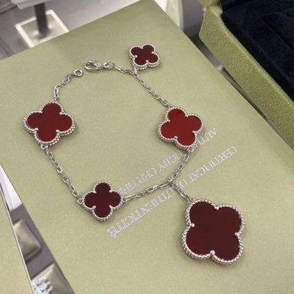 [⭐Seralia]CLOVER 5 MOTIFS SIVLER CARNELIAN BRACELET