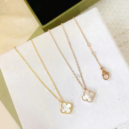 [⭐Seralia]CLOVER MINI 9.5MM WHITE MOTHER-OF-PEARL NECKLACE