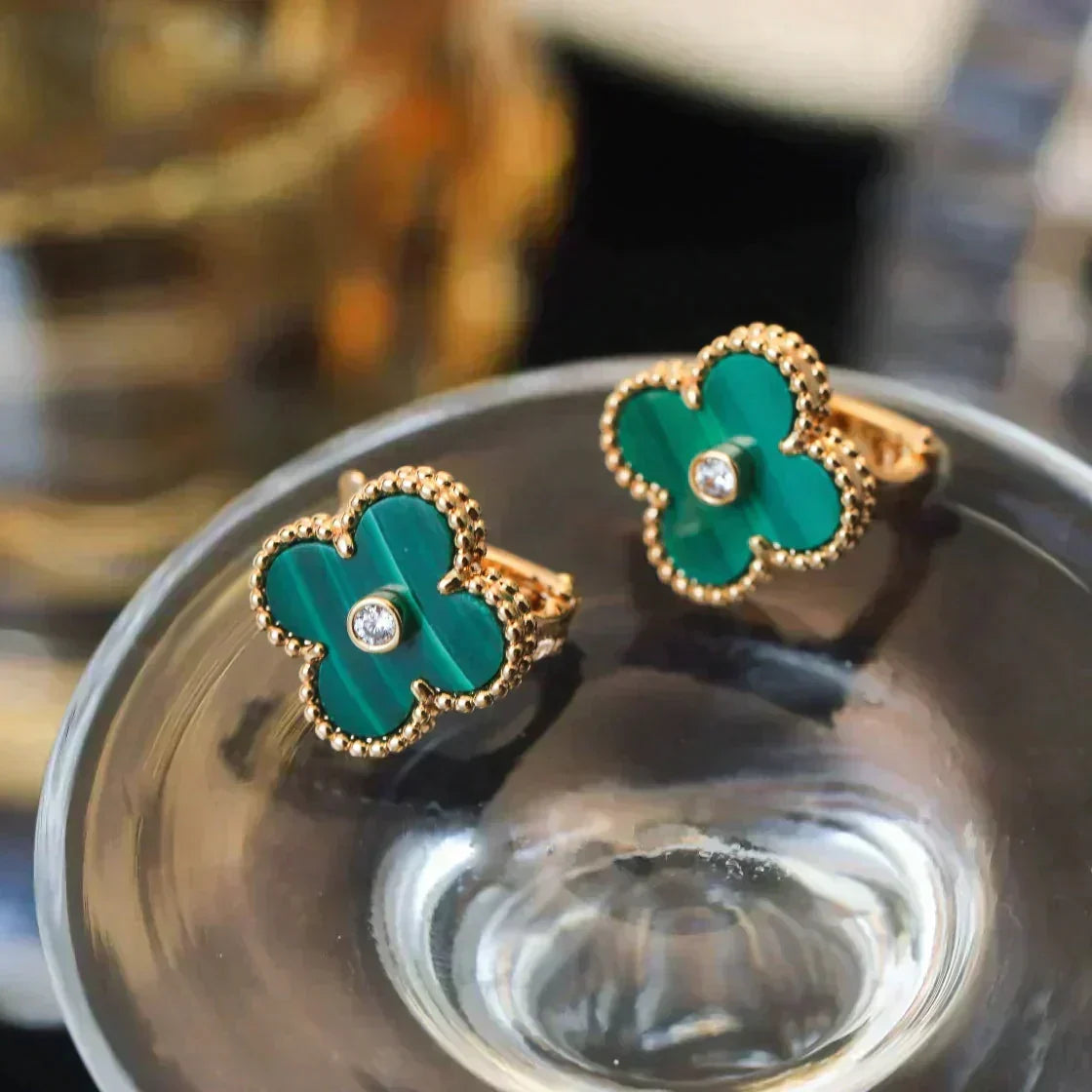 [⭐Seralia]CLOVER MEDIUM 1 MOTIFS MALACHITE DIAMOND EARRINGS