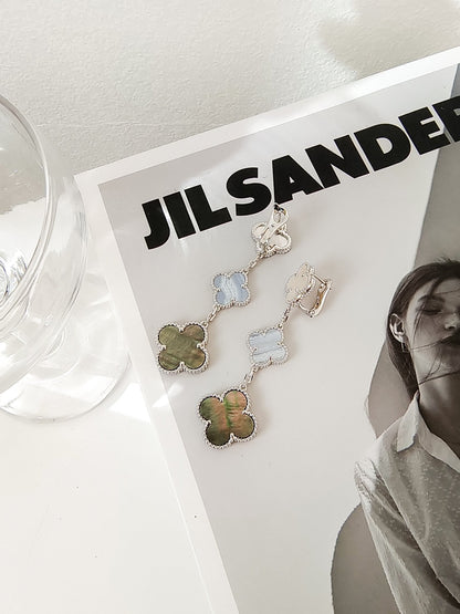 [⭐Seralia]CLOVER 3 MOTIFS CHALCEDONY DARK MOP SILVER EARRINGS