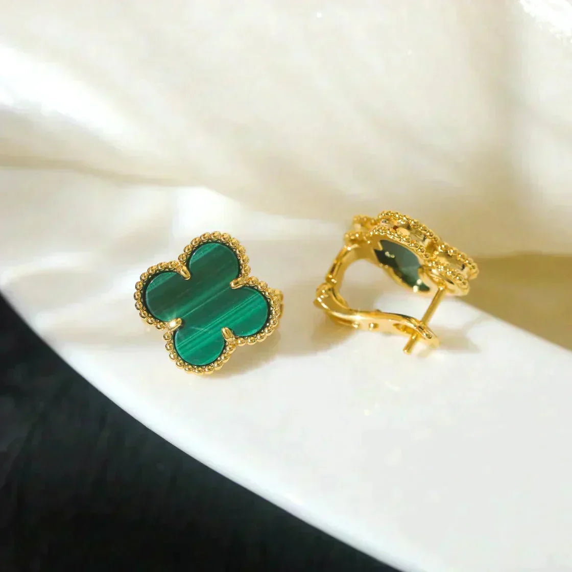 [⭐Seralia]CLOVER MEDIUM 1 MOTIFS MALACHITE  EARRINGS
