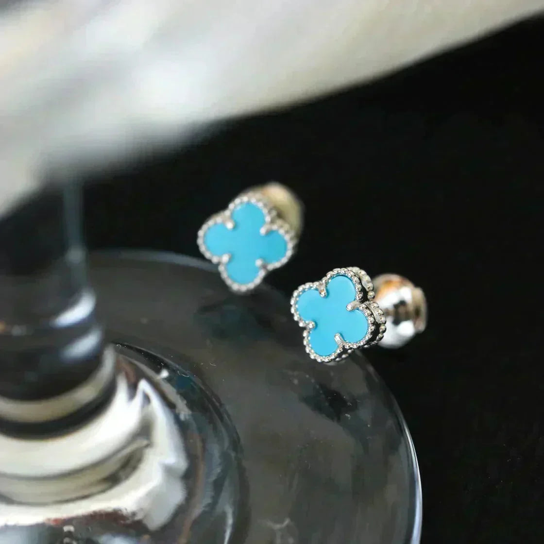 [⭐Seralia]CLOVER MINI 9.5MM ONYX STUD EARRINGS SILVER