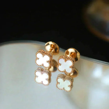 [⭐Seralia]CLOVER MINI 9.5MM WHITE MOP EARRINGS