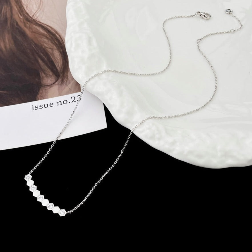 [⭐Seralia]BEE MY LOVE DIAMOND NECKLACE